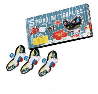 Spring Butterflies W526 aerial spinner that releases butterfly-shaped effect heads at altitude